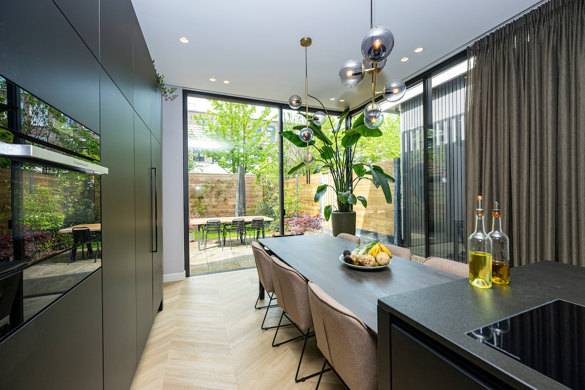 Plaatsen van schuifpuien